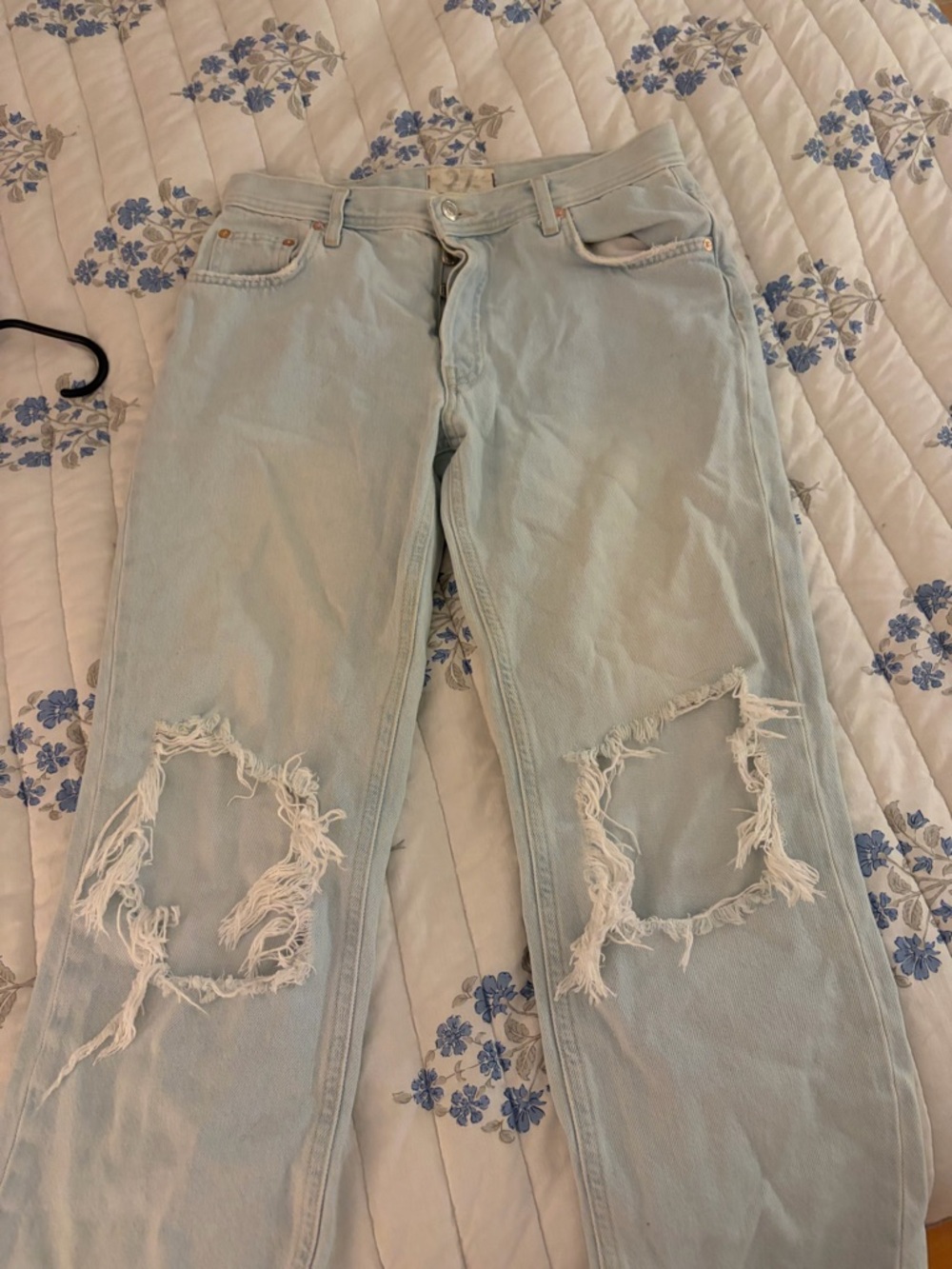 Free People Light Blue Straight Leg Distressed Jeans